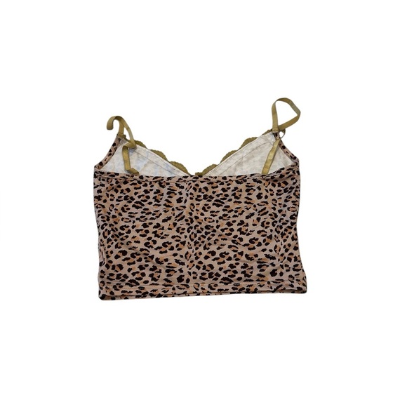 Small Cheetah Print Cropped Tank Top - Picture 3 of 8